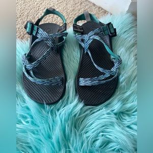 CHACO KIDS SANDALS SIZE 3 EUC